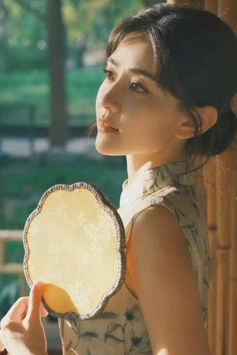 《超感迷宫》首播，叙事节奏太慢，悬疑感不足，故事滞后，会扑街